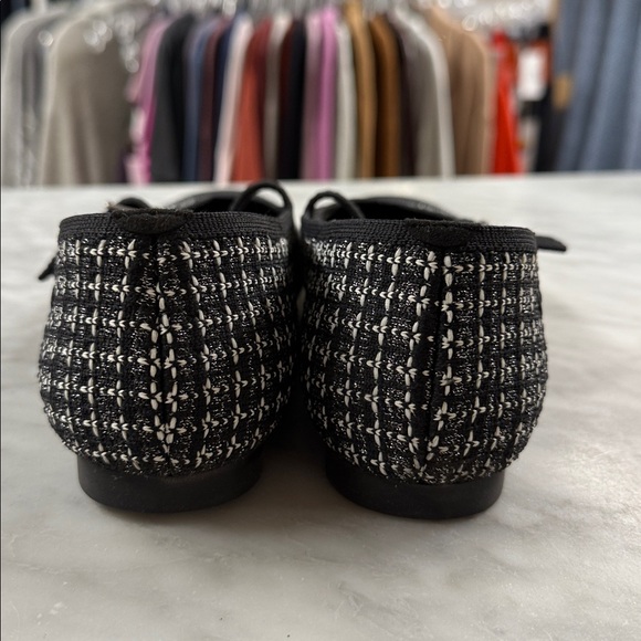 VIVAIA Square Toe Margot Mary Jane in Black and White Size 40/US9 - Picture 5 of 10